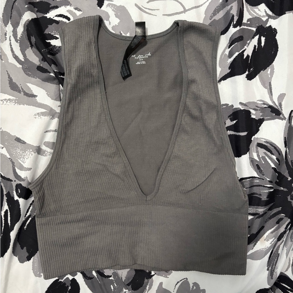 Out from under seamless plunge bra top